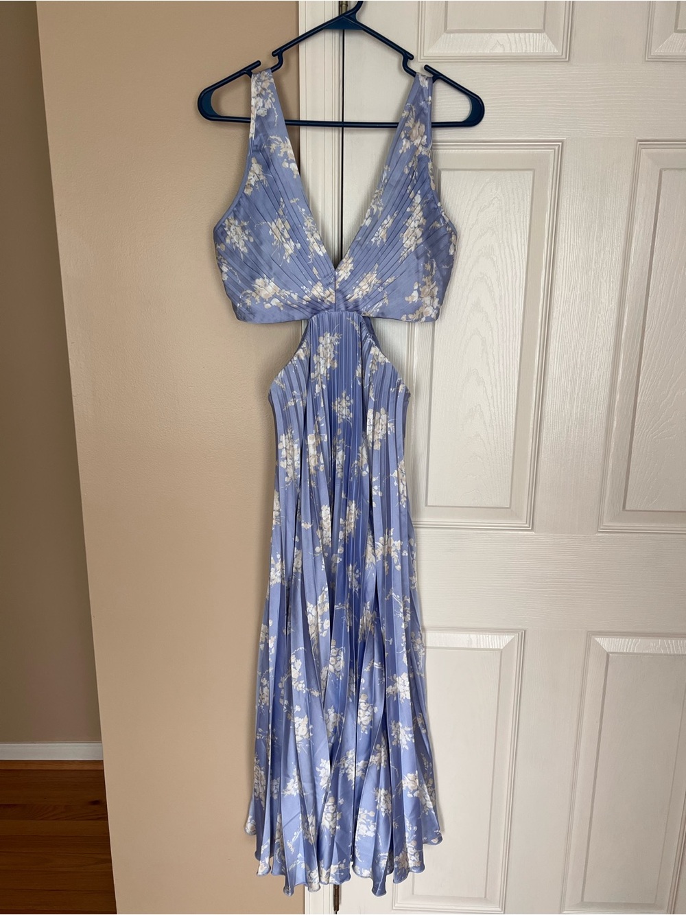 Abercrombie & Fitch Pleated Floral Cutout Midi Dress Medium Petite